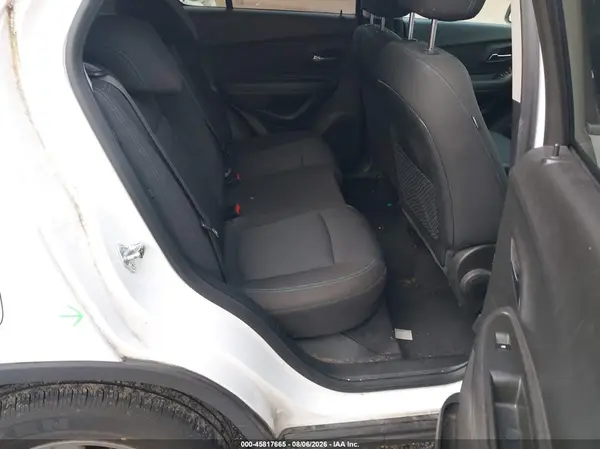 KL7CJPSB2GB512422 2016 CHEVROLET TRAX - Image 8