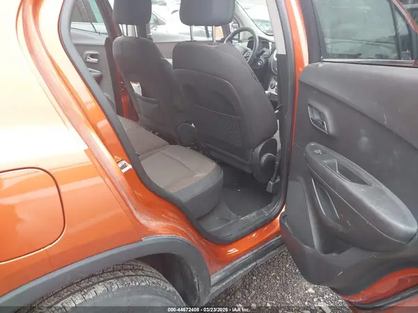 KL7CJPSB2GB571230 2016 CHEVROLET TRAX - Image 8