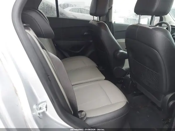 KL7CJPSB2GB598279 2016 CHEVROLET TRAX - Image 8