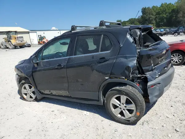 KL7CJPSB2GB745216 2016 CHEVROLET TRAX - Image 2