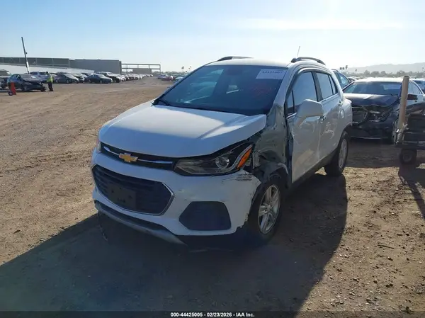 KL7CJPSB2HB217600 2017 CHEVROLET TRAX - Image 2