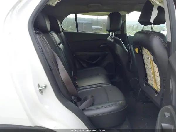 KL7CJPSB2HB239001 2017 CHEVROLET TRAX - Image 8