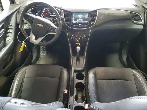 KL7CJPSB2JB599410 2018 CHEVROLET TRAX - Image 8