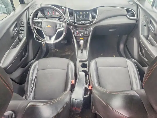 KL7CJPSB2JB602211 2018 CHEVROLET TRAX - Image 8
