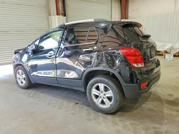 KL7CJPSB2KB774336 2019 CHEVROLET TRAX - Image 2