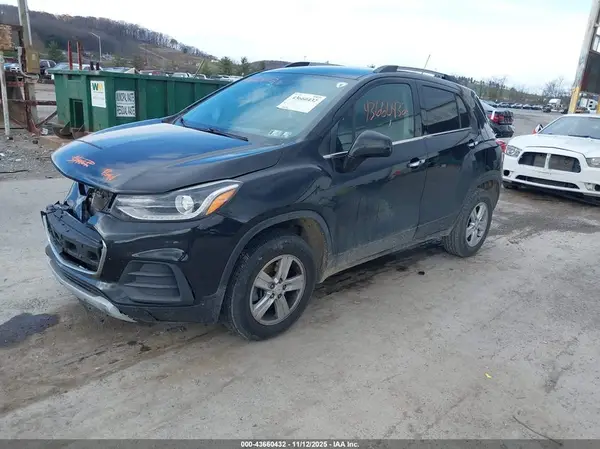 KL7CJPSB2KB788690 2019 CHEVROLET TRAX - Image 2