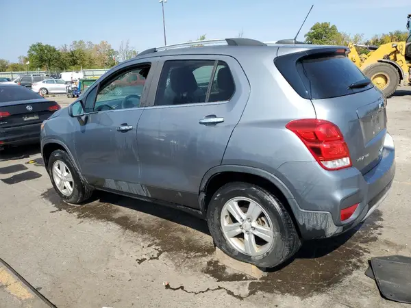 KL7CJPSB2KB867616 2019 CHEVROLET TRAX - Image 2