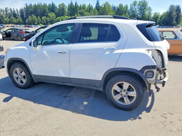 KL7CJPSB2KB868927 2019 CHEVROLET TRAX - Image 2