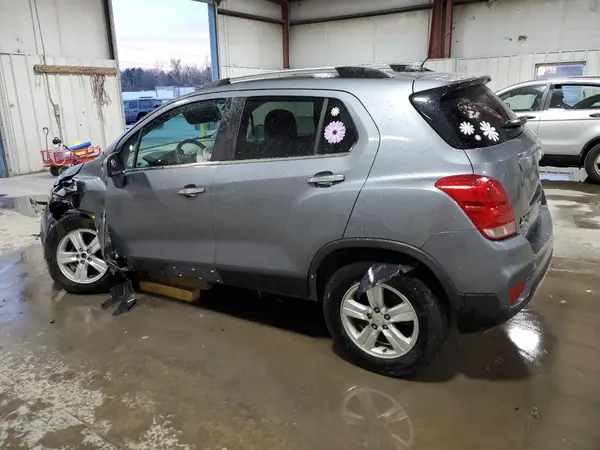 KL7CJPSB2KB894914 2019 CHEVROLET TRAX - Image 2