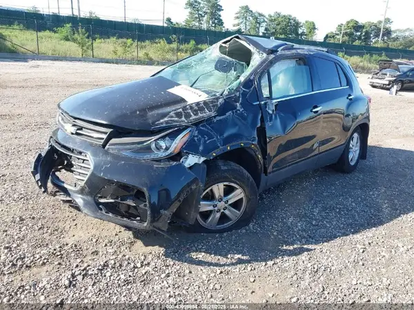 KL7CJPSB2KB920119 2019 CHEVROLET TRAX - Image 2