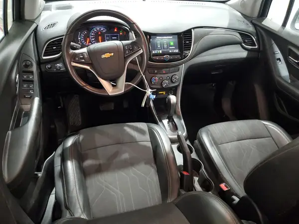KL7CJPSB2KB925532 2019 CHEVROLET TRAX - Image 8