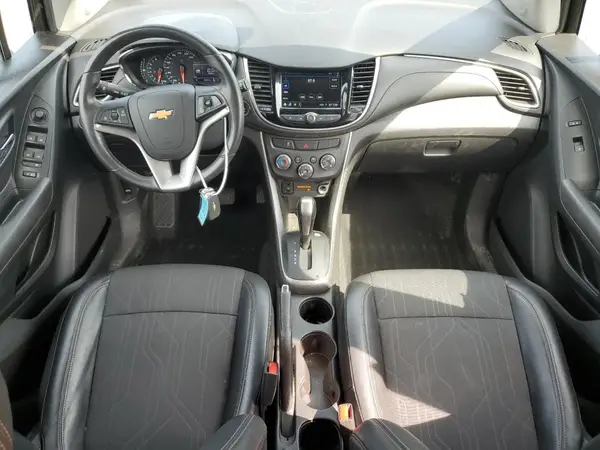 KL7CJPSB2KB928348 2019 CHEVROLET TRAX - Image 8