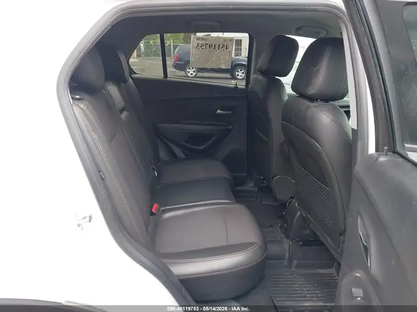KL7CJPSB2KB947692 2019 CHEVROLET TRAX - Image 8