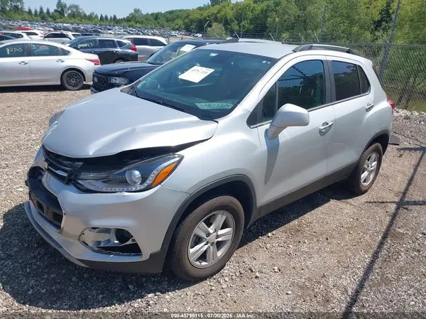 KL7CJPSB2LB006728 2020 CHEVROLET TRAX - Image 2