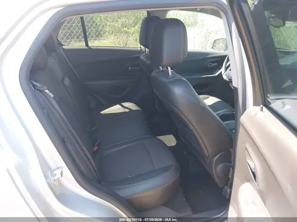 KL7CJPSB2LB006728 2020 CHEVROLET TRAX - Image 8