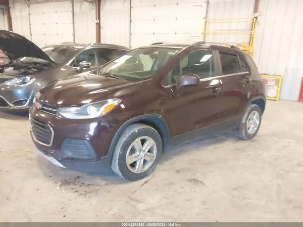 KL7CJPSB2LB326888 2020 CHEVROLET TRAX - Image 2