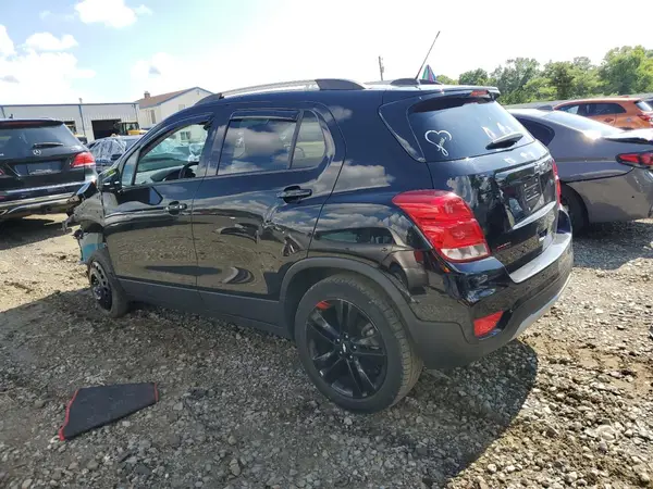 KL7CJPSB2LB332156 2020 CHEVROLET TRAX - Image 2