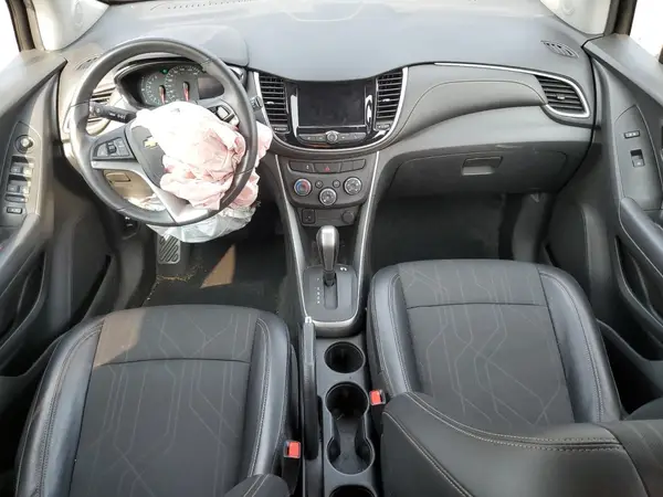 KL7CJPSB2LB336966 2020 CHEVROLET TRAX - Image 8