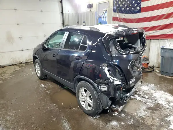 KL7CJPSB2MB313348 2021 CHEVROLET TRAX - Image 2