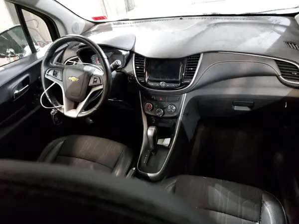 KL7CJPSB2MB313348 2021 CHEVROLET TRAX - Image 8