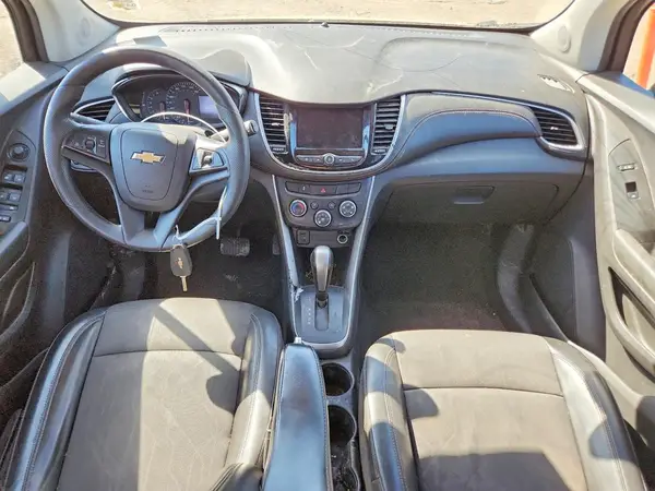 KL7CJPSB2MB322812 2021 CHEVROLET TRAX - Image 8