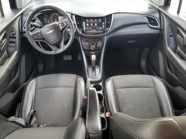 KL7CJPSB2MB323572 2021 CHEVROLET TRAX - Image 8