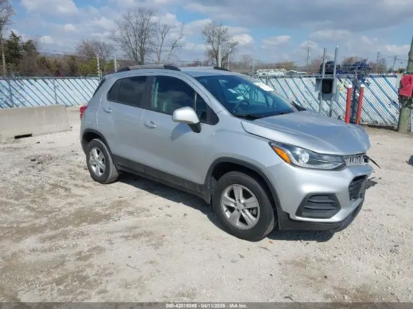 KL7CJPSB2MB326150 2021 CHEVROLET TRAX - Image 1