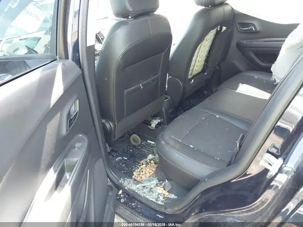 KL7CJPSB2MB337214 2021 CHEVROLET TRAX - Image 8