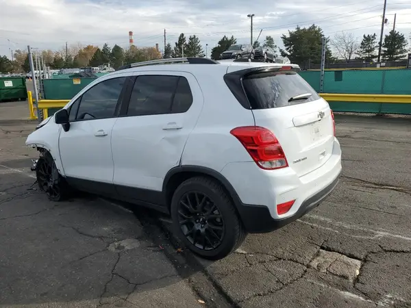 KL7CJPSB2MB344826 2021 CHEVROLET TRAX - Image 2