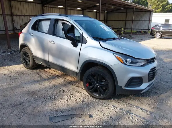 KL7CJPSB2MB345751 2021 CHEVROLET TRAX - Image 1