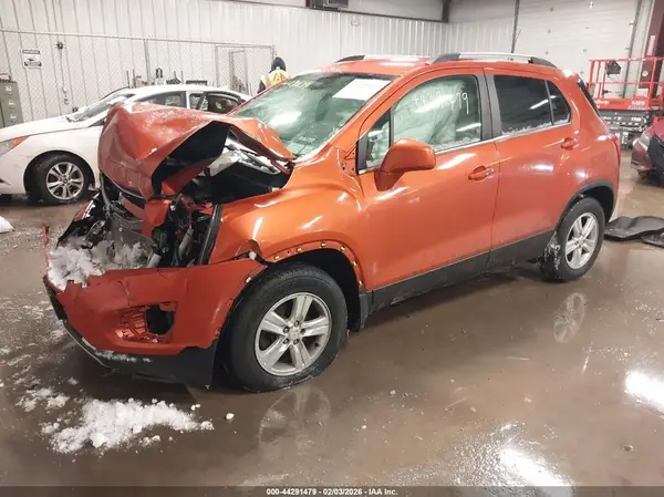KL7CJPSB3GB529634 2016 CHEVROLET TRAX - Image 2