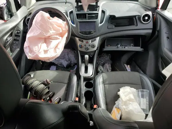 KL7CJPSB3GB534266 2016 CHEVROLET TRAX - Image 8
