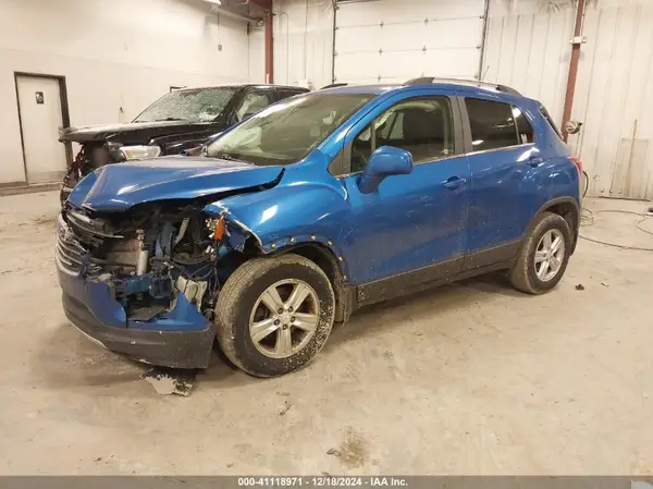 KL7CJPSB3GB550810 2016 CHEVROLET TRAX - Image 2