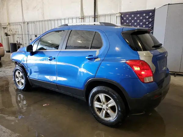 KL7CJPSB3GB562939 2016 CHEVROLET TRAX - Image 2