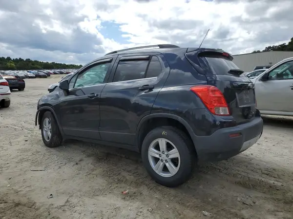 KL7CJPSB3GB628857 2016 CHEVROLET TRAX - Image 2