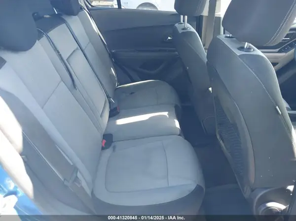 KL7CJPSB3GB693482 2016 CHEVROLET TRAX - Image 8