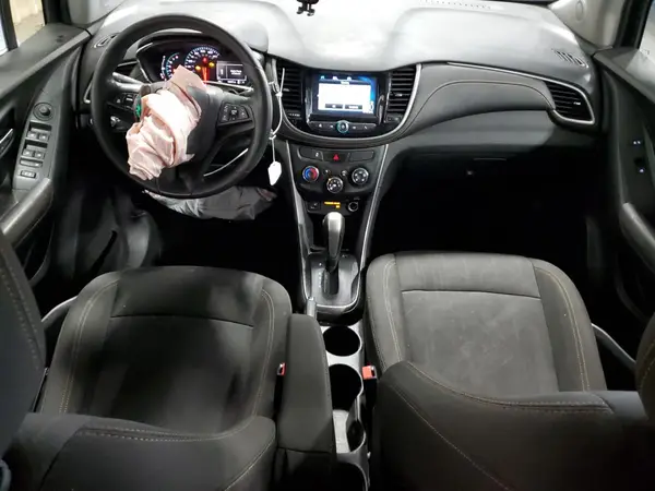 KL7CJPSB3HB074348 2017 CHEVROLET TRAX - Image 8