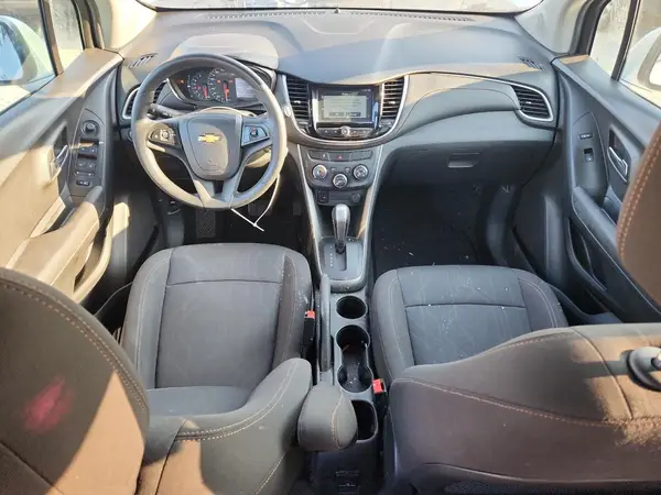 KL7CJPSB3HB076116 2017 CHEVROLET TRAX - Image 8