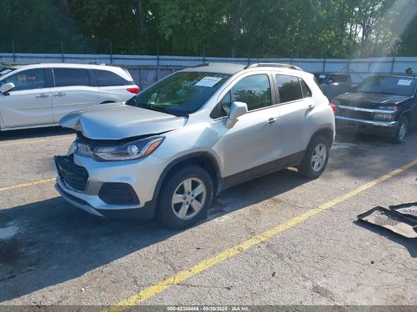 KL7CJPSB3HB136914 2017 CHEVROLET TRAX - Image 2