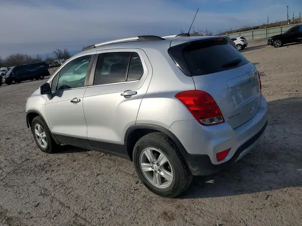 KL7CJPSB3HB160484 2017 CHEVROLET TRAX - Image 2