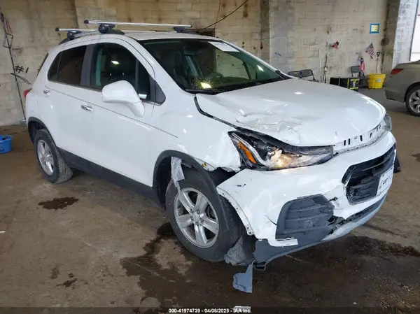 KL7CJPSB3HB209831 2017 CHEVROLET TRAX - Image 1