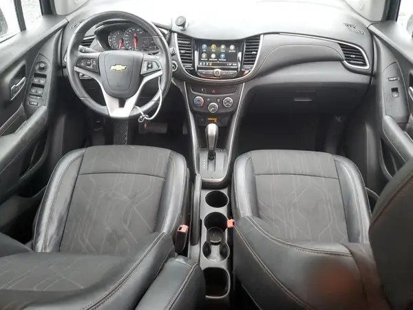 KL7CJPSB3JB612066 2018 CHEVROLET TRAX - Image 8