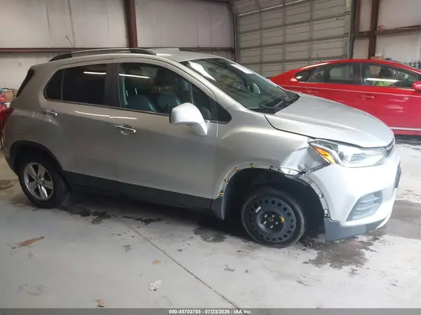 KL7CJPSB3KB777438 2019 CHEVROLET TRAX - Image 1