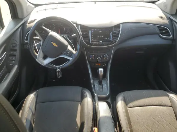 KL7CJPSB3KB812785 2019 CHEVROLET TRAX - Image 8