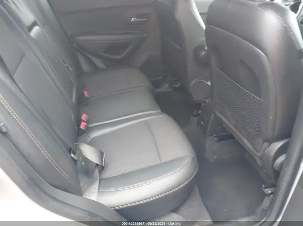 KL7CJPSB3KB835614 2019 CHEVROLET TRAX - Image 8
