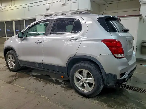 KL7CJPSB3KB841798 2019 CHEVROLET TRAX - Image 2