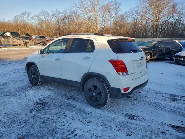 KL7CJPSB3KB874056 2019 CHEVROLET TRAX - Image 2