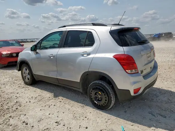 KL7CJPSB3KB889088 2019 CHEVROLET TRAX - Image 2