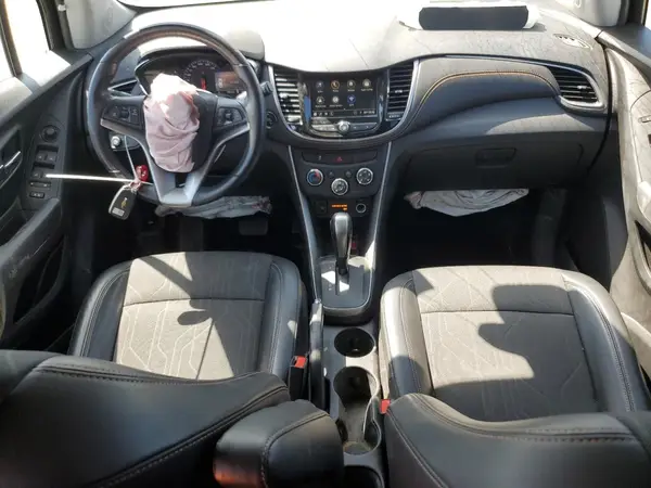 KL7CJPSB3KB905712 2019 CHEVROLET TRAX - Image 8