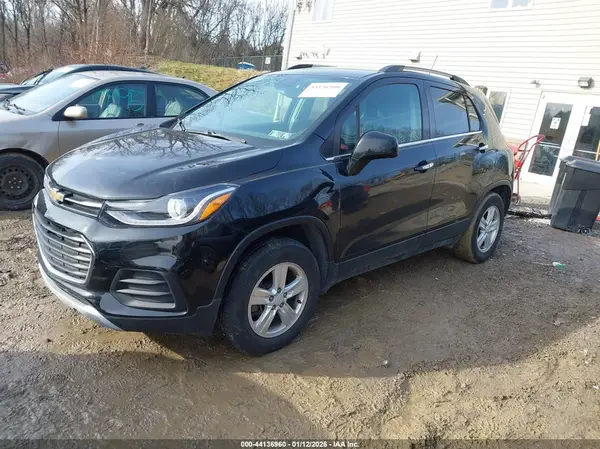 KL7CJPSB3KB940766 2019 CHEVROLET TRAX - Image 2